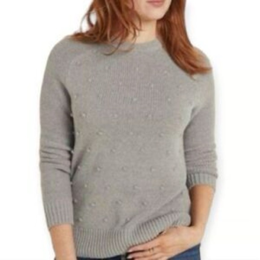 Old Navy Gray textured bauble crew neck sweater M